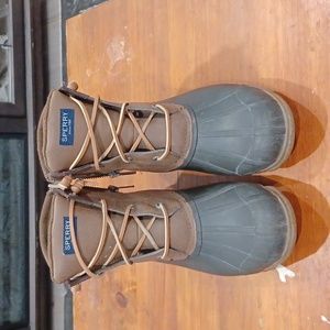 Sperry boots